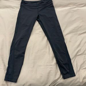 LULU LEMON SPORTS LEGGINGS!!!